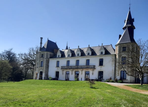 Le Château de la Roche, Château / Domaine, couffe, Pays de la Loire, France